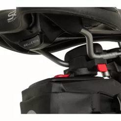 AGU Clean Sadeltaske Shelter X-Small Sort -Zefal Salg AGU Clean Sadeltaske Shelter X Small 1633429029 02