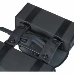 Basil Tour MIK Vandtæt Taskesæt -Zefal Salg Basil Tour MIK Vandtaet Taskesaet 1639737044 02